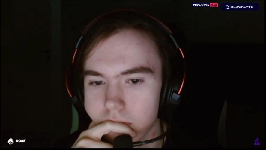 只玩真实！Bin曾和网友对喷维护Faker：Uzi和Faker都不配比何况一个吃鸡主播